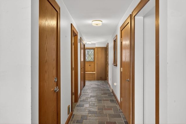 20 Salt Works Road, Wareham, MA 02532