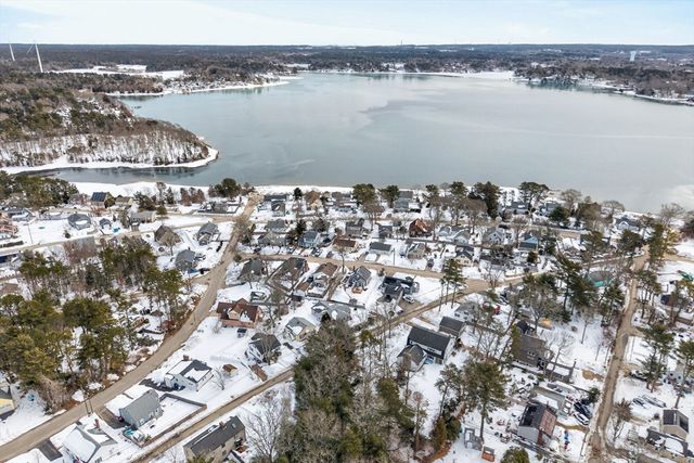 20 Salt Works Road, Wareham, MA 02532