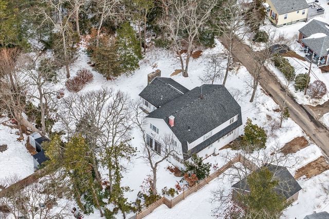 20 Salt Works Road, Wareham, MA 02532