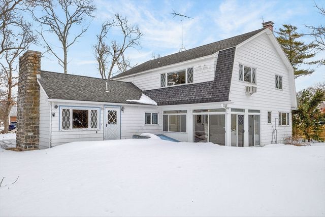 20 Salt Works Road, Wareham, MA 02532