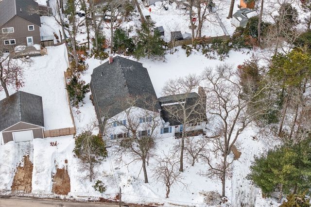 20 Salt Works Road, Wareham, MA 02532