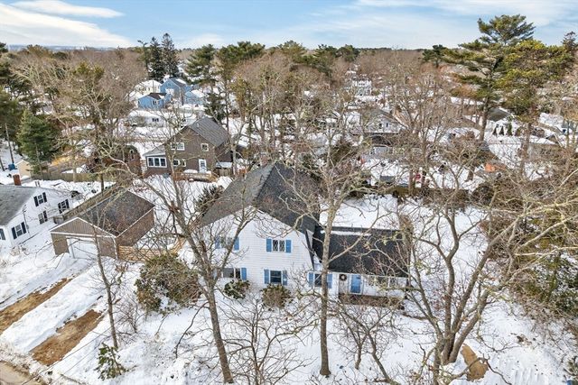 20 Salt Works Road, Wareham, MA 02532