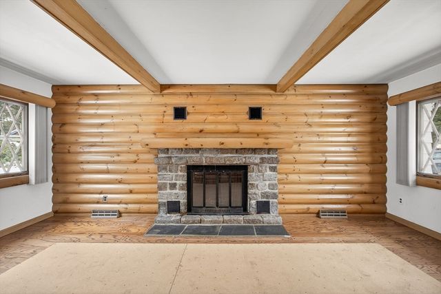 20 Salt Works Road, Wareham, MA 02532