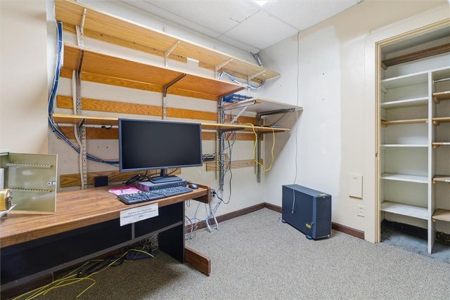 221 W 8th Ave, West Homestead, PA 15120