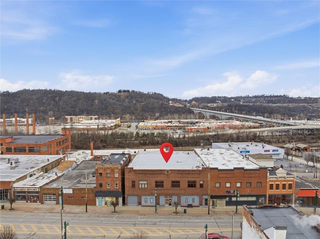 221 W 8th Ave, West Homestead, PA 15120