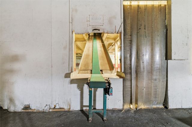 221 W 8th Ave, West Homestead, PA 15120