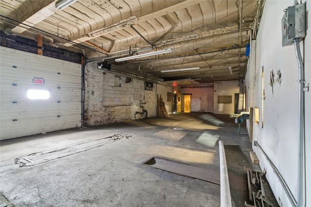 221 W 8th Ave, West Homestead, PA 15120