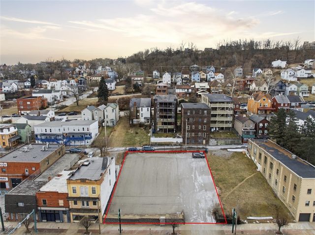 221 W 8th Ave, West Homestead, PA 15120