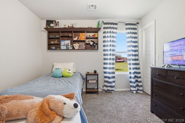8804 N 63rd East Avenue, Owasso, OK 74055