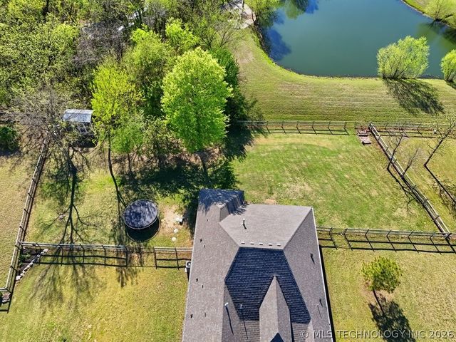 8804 N 63rd East Avenue, Owasso, OK 74055