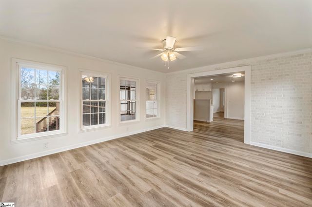 118 Southview Drive, Central, SC 29630