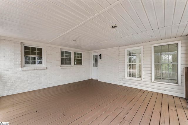 118 Southview Drive, Central, SC 29630