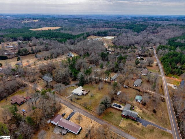 118 Southview Drive, Central, SC 29630