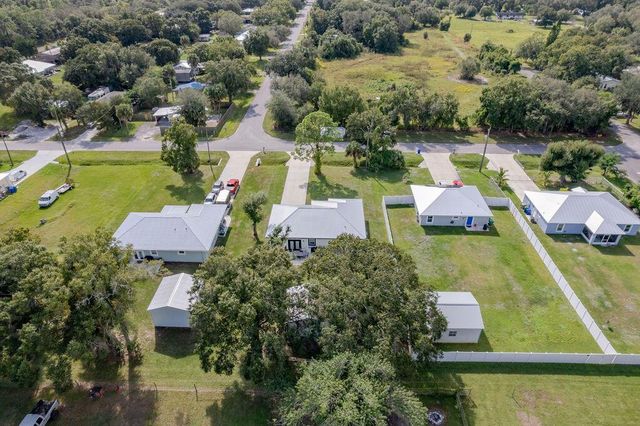 1014 SW 11th Street, Okeechobee, FL 34974