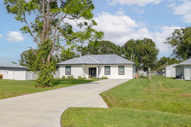 1014 SW 11th Street, Okeechobee, FL 34974