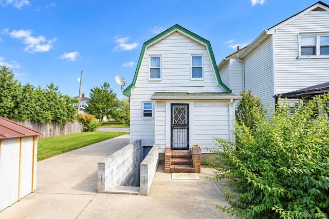 33 Claridge Avenue, Elmont, NY 11003