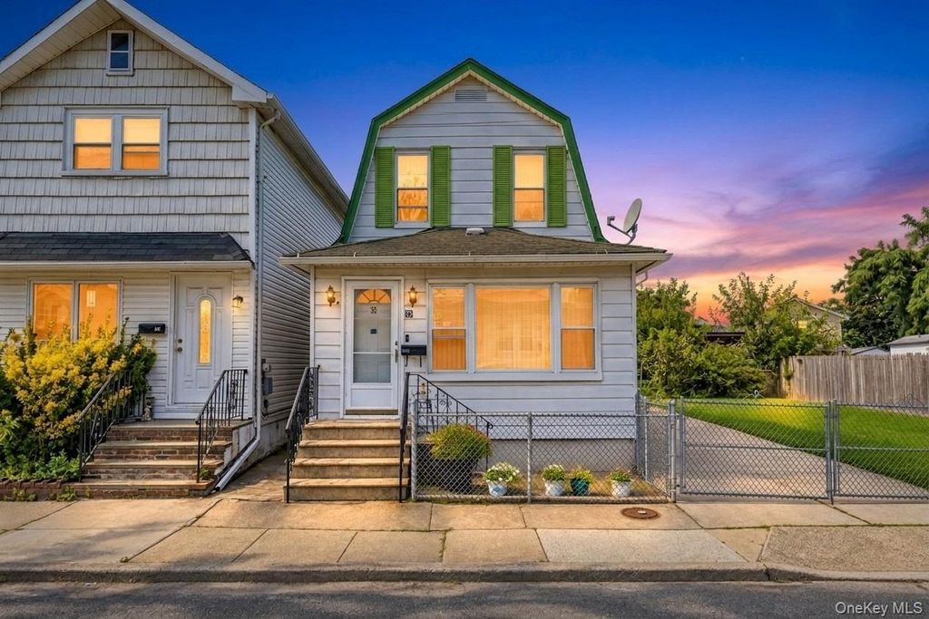 33 Claridge Avenue, Elmont, NY 11003 — exterior