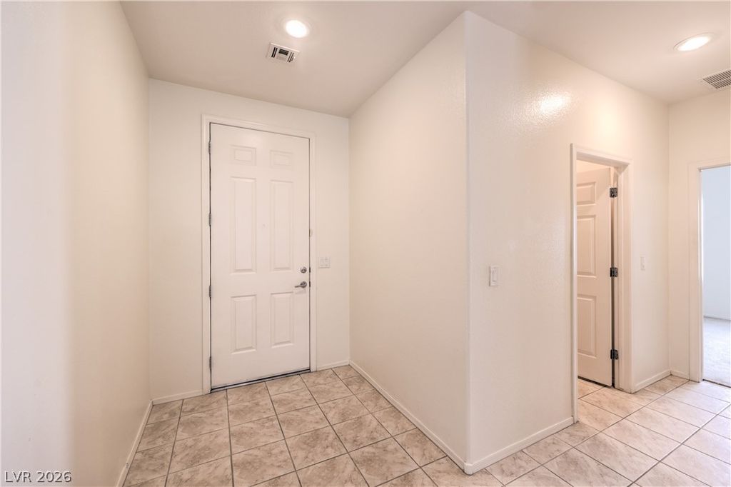 2126 Oliver Springs Street, Henderson, NV 89052 — photo 4