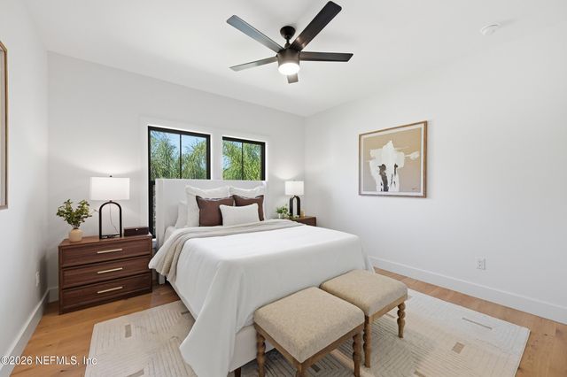 808 4TH Street S, Jacksonville Beach, FL 32250