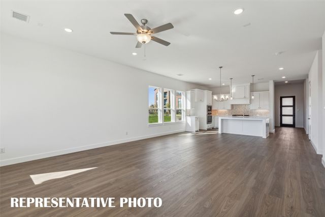 1836 Vetiver Glow Drive, Celina, TX 75009