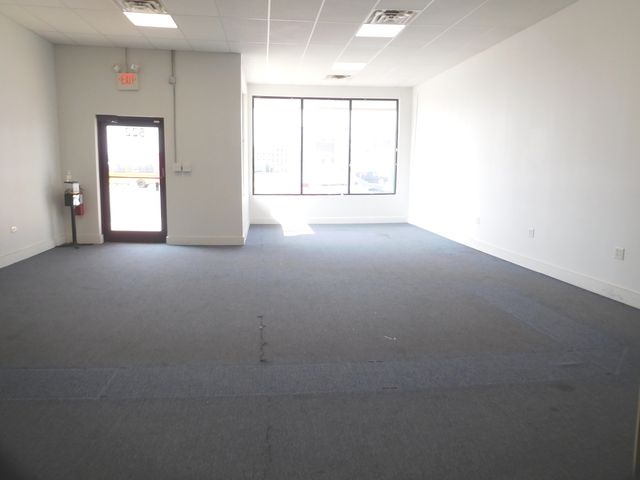 522 W MONDAMIN Street 522, Minooka, IL 60447