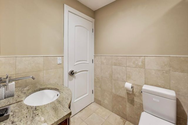 5014 S Blackstone Avenue GN, Chicago, IL 60615