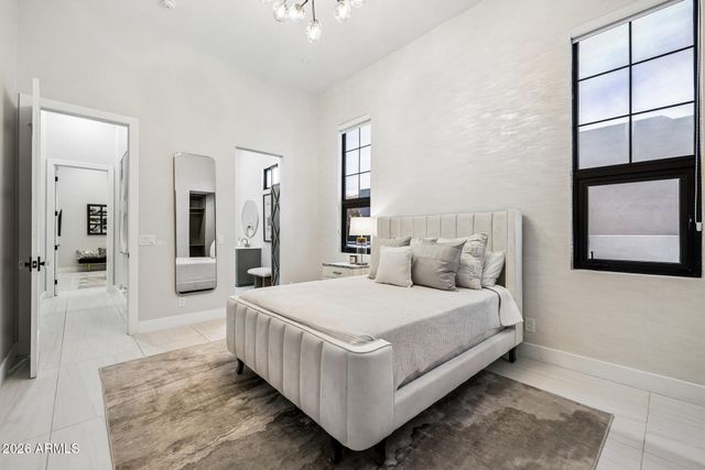 7130 E SADDLEBACK Street 11, Mesa, AZ 85207