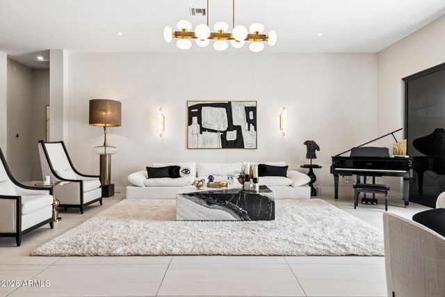 7130 E SADDLEBACK Street 11, Mesa, AZ 85207