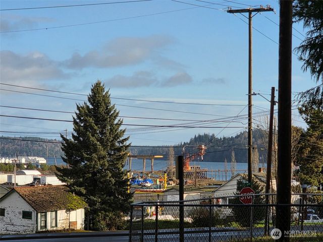 101 W Harvard Avenue, Shelton, WA 98584