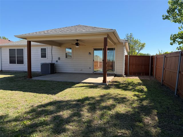 1424 Pheasant Drive, Sherman, TX 75092