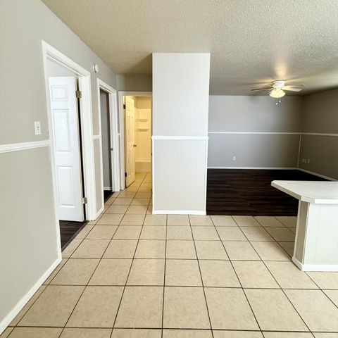 924 44th Street, A, Lubbock, TX 79412