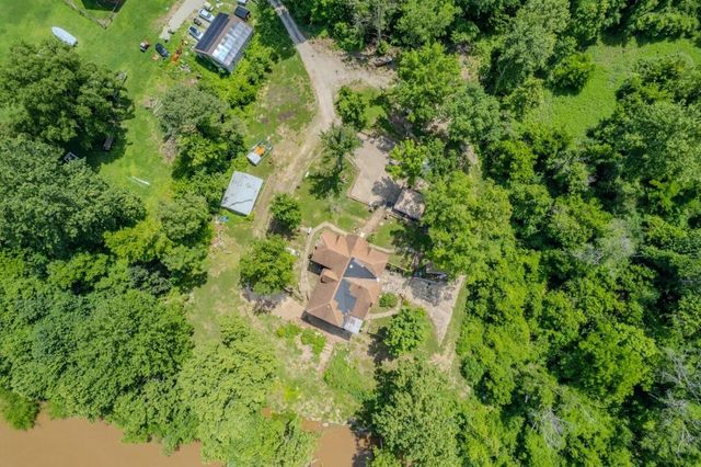 230 Glenbrier Lane, Huntington, WV 25702