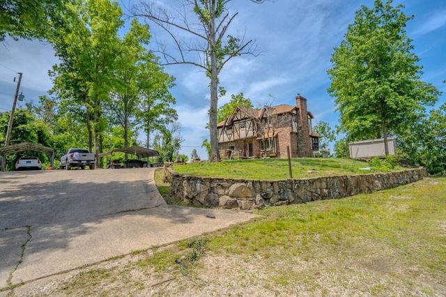 230 Glenbrier Lane, Huntington, WV 25702