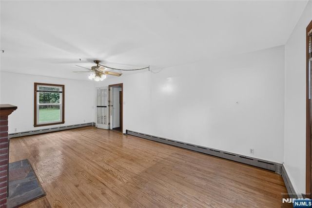 75 Welshs Lane, Franklin, NJ 08873