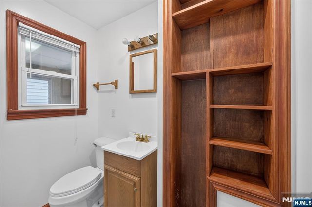 75 Welshs Lane, Franklin, NJ 08873