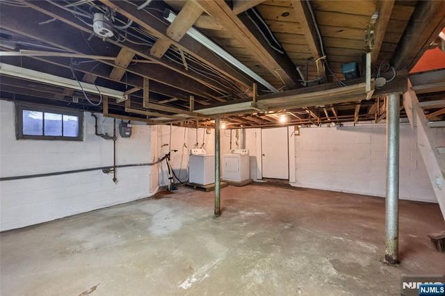 75 Welshs Lane, Franklin, NJ 08873