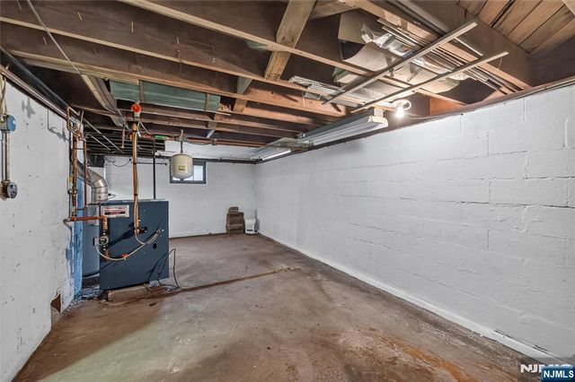 75 Welshs Lane, Franklin, NJ 08873