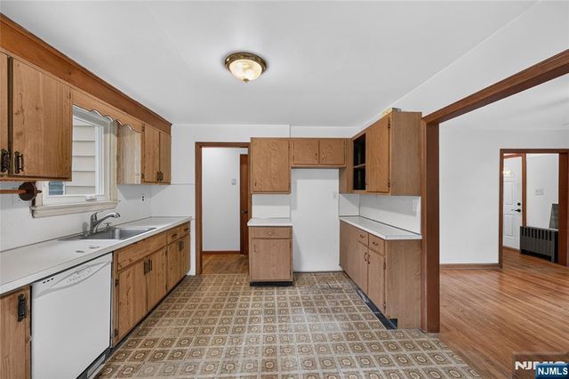 75 Welshs Lane, Franklin, NJ 08873