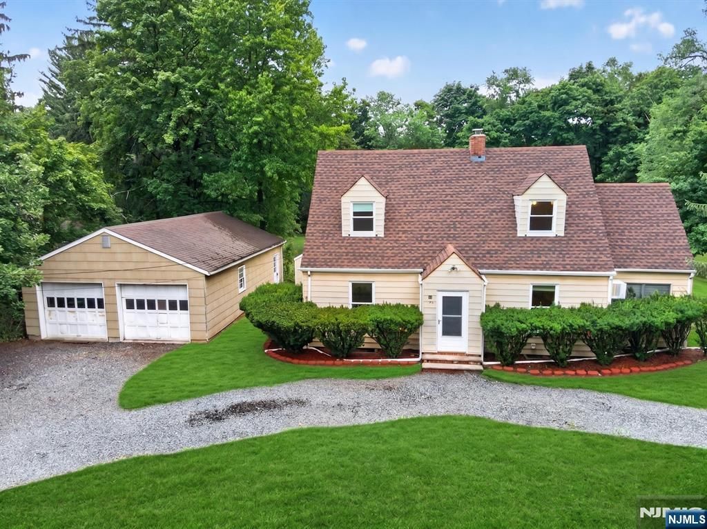 75 Welshs Lane, Franklin, NJ 08873