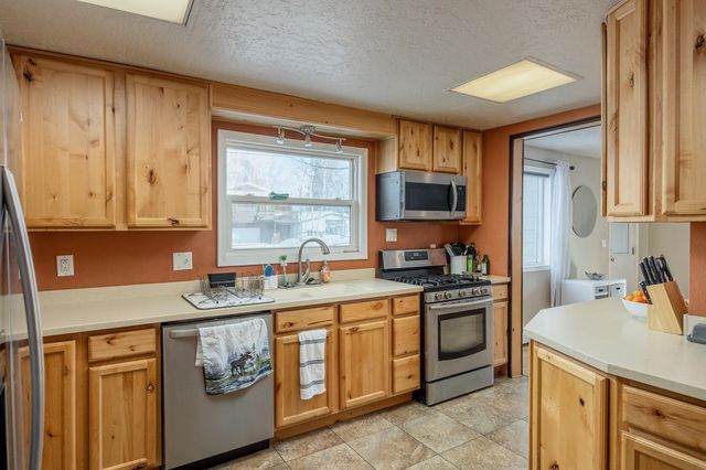 917 9TH AVENUE, Fairbanks, AK 99701