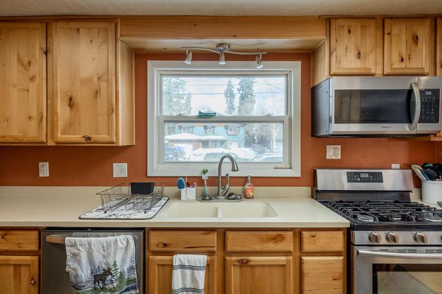 917 9TH AVENUE, Fairbanks, AK 99701