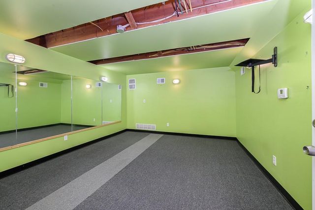 139 Woodland Road, Lansing, KS 66043
