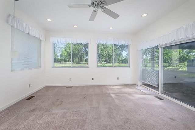 139 Woodland Road, Lansing, KS 66043