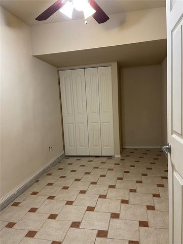 2404 Rookhaven Lane, Yukon, OK 73099