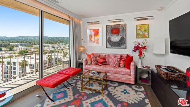 100 S Doheny Drive PH 1, Los Angeles, CA 90048