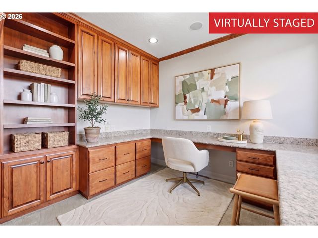 2787 RIDGE Ln, West Linn, OR 97068