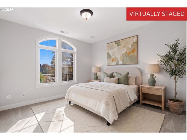 2787 RIDGE Ln, West Linn, OR 97068