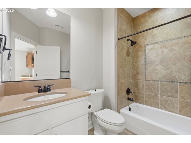 2787 RIDGE Ln, West Linn, OR 97068