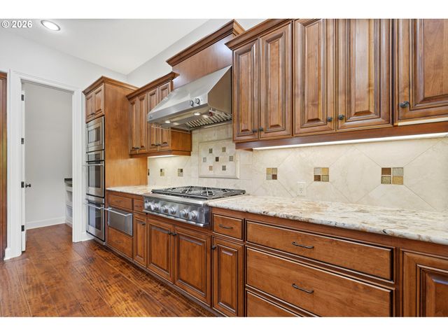 2787 RIDGE Ln, West Linn, OR 97068