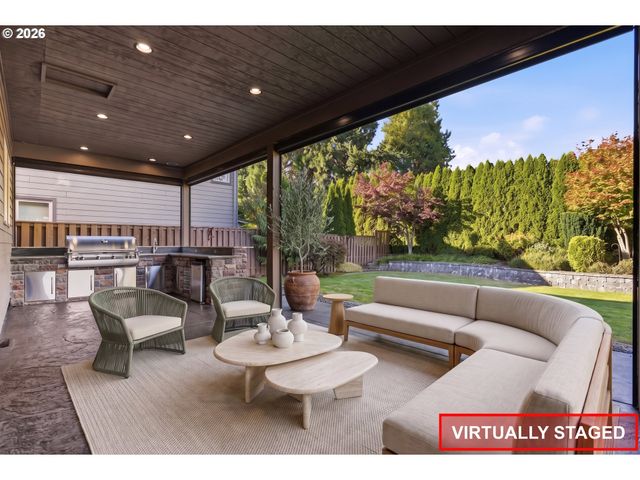 2787 RIDGE Ln, West Linn, OR 97068